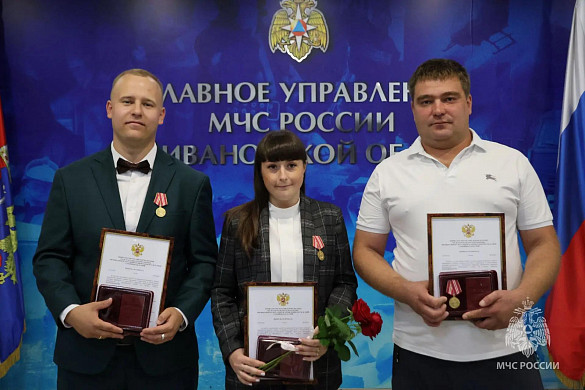  Бригаде ивановской «скорой» вручили медали 